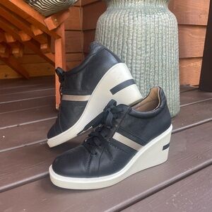 Sneaker Wedges size 7.5